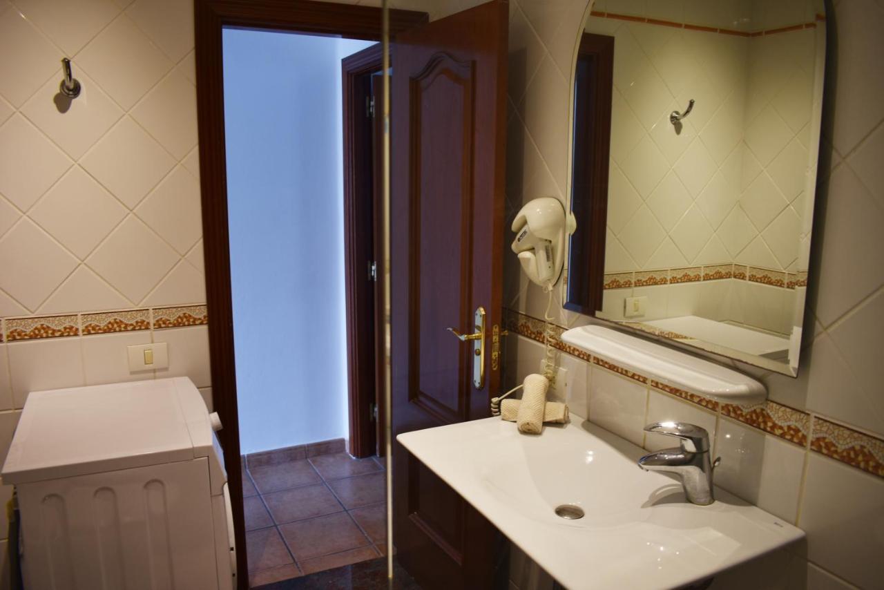Playa Park 3 - 1 Bed - Ground Floor - Air-Con - Private Wi-Fi - Uk Tv Lejlighed Puerto del Carmen  Eksteriør billede